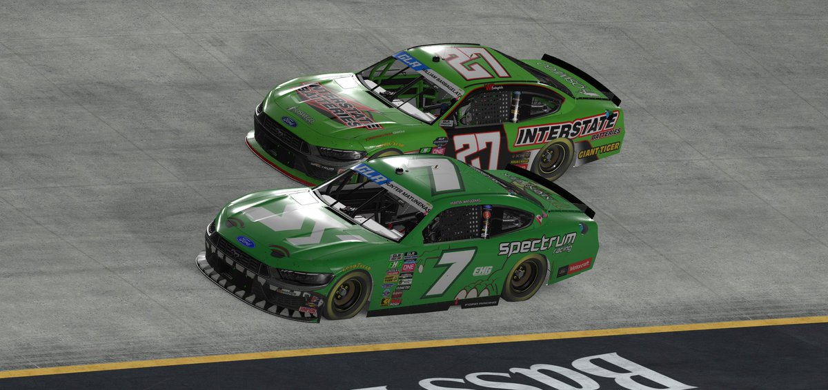 RacingSpectrum tweet picture