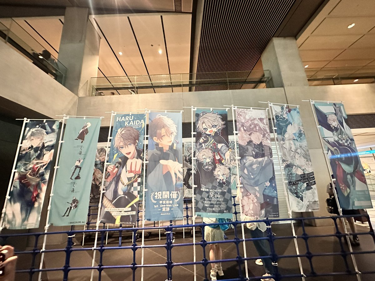 Chibimosumosu's tweet photo. フラッグの数圧巻 https://t.co/rrG9RApGXl