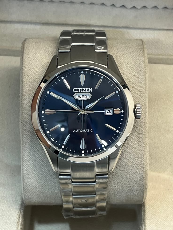 Prime_Asthetic's tweet photo. Rolex or Citizen—what says more about your style? https://t.co/vvg10zVrk8