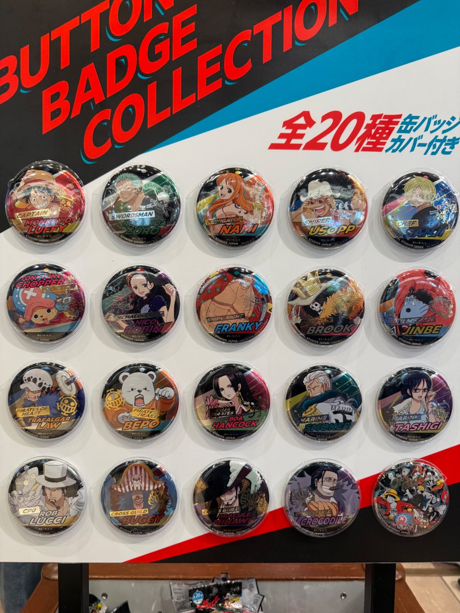 meekaai's tweet photo. ロさんグッズ売り場
後は宴の光るグラス

見落としじゃなければ、今年は缶バッジ以外のブラインドにロ〜さんがない！！ https://t.co/SBAwUS4zSB