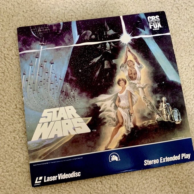 RetroToyReview's tweet photo. @matthewhenzel When the first one was just called Star Wars. #LaserDisc https://t.co/bb5ClttWMq