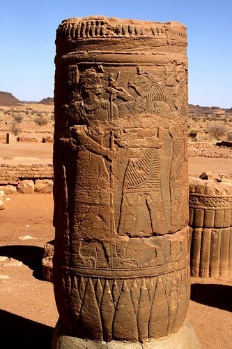 SudaneseCulture's tweet photo. Some Temples Ancient Columns, Sudan || From left to right :
The Temple of Amun - at Naqa.
The Temple of Mut - at Jebel Barkal.
The Elephant Temple - at Musawwarat es-Sufra
The Temple of Soleb, Built By Amenhotep III - at Soleb.

#SudaneseCulture #ثقافة_سودانية https://t.co/gD8L3ZIdcg