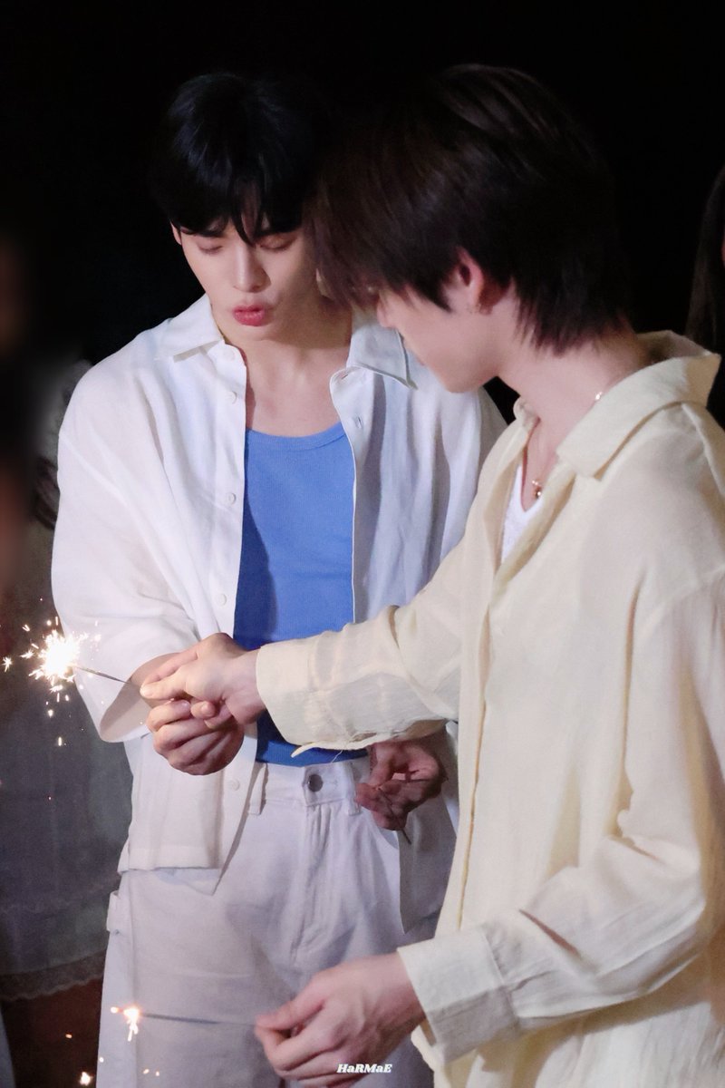 harmaettp's tweet photo. ✨️🐶🐻‍❄️✨️

🎇✨️💕

#twnpich #PorSuppakarn 
#teeteepor #ตี๋ตี๋ป๋อ https://t.co/nS6FqVhcFQ