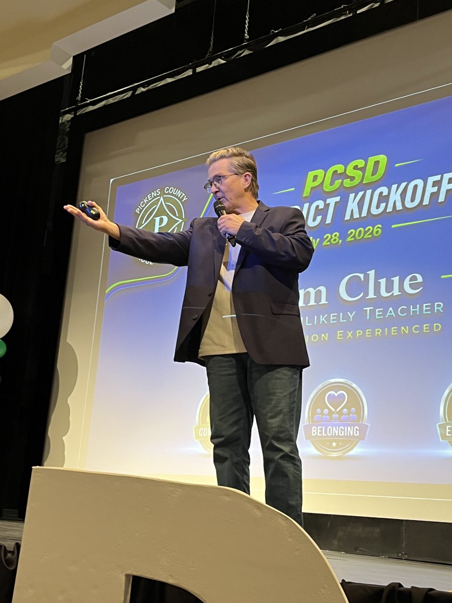 DrThomasPCSD's tweet photo. Exciting morning in Pickens at our District Kickoff! Thanks to keynote Tim Clue for his message on the power of connection! Thanks to alumni speaker Dale Morrissey for sharing how a PHS teacher changed her life! Fantastic start to the year! #Elevate #StartFast #DragonNation https://t.co/8RpQ6H3SFk