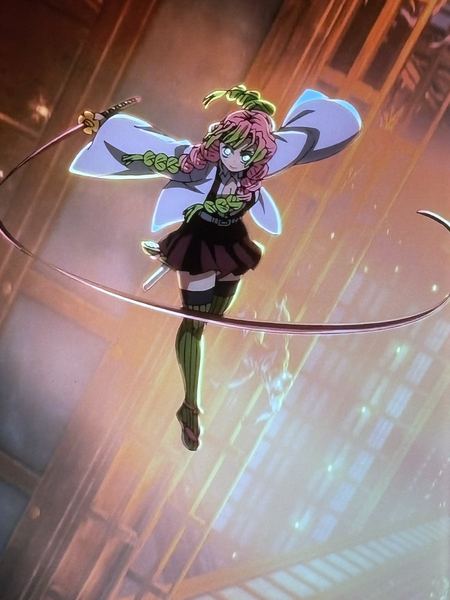 MoTheStudent's tweet photo. Mitsuri is so fun to watch https://t.co/MvktnOztAy
