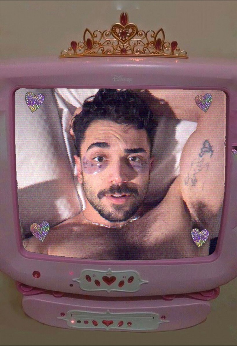 flexofblue's tweet photo. 💞📼 https://t.co/vwPbJPXAdx