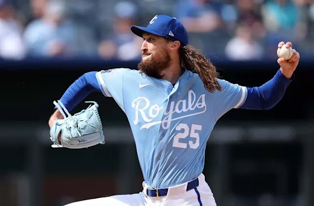 SleeperRoyals's tweet photo. The Royals bullpen has a 9th inning ERA of 20.50. They have blown 108 saves.

Both are new MLB records. https://t.co/Z1i2jnvyAv