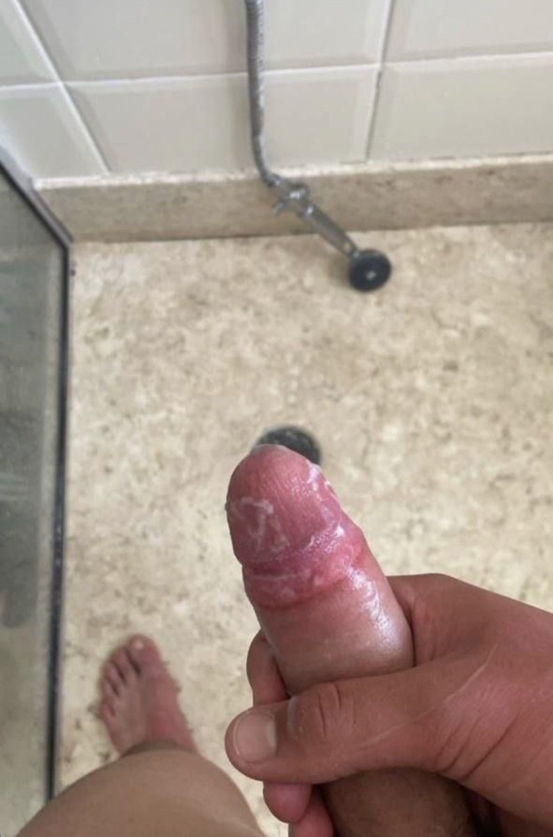 Baitsmanos's tweet photo. Hétero safado caiu no papo e mandou foto da pica pra nós. Tem curiosidade de saber como é o pai do seu amigo? Chama na DM que descobrimos para você.

Pedidos abertos! https://t.co/SMje62x0SK