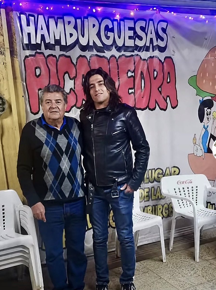 ariifornow's tweet photo. cual es carlos acevedo nivel dificil https://t.co/9IYrZRjRo2