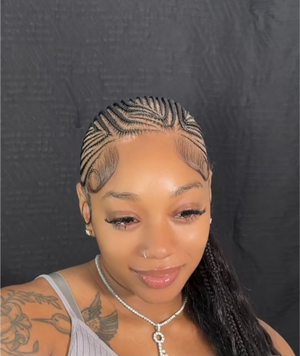 bretooexclusive's tweet photo. MS STITCH HERSELF 🐐😍😍😍😩always neat and clean !! 30 freestyle with boho calf length 
ig | breethebraiderr https://t.co/abhzqpqpI2