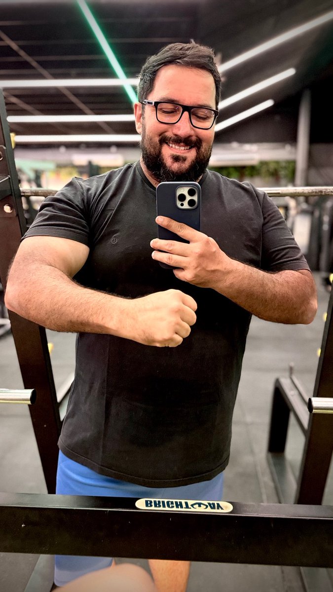 duducaico's tweet photo. Treino de dorsal e tríceps hoje https://t.co/YSSxDQe8zR