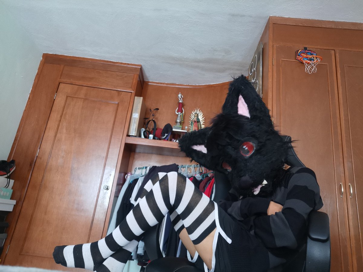 ShadowFoxsUw's tweet photo. Ewoooo hehe olvide subir estas imágenes https://t.co/VPnzwC0Qnt