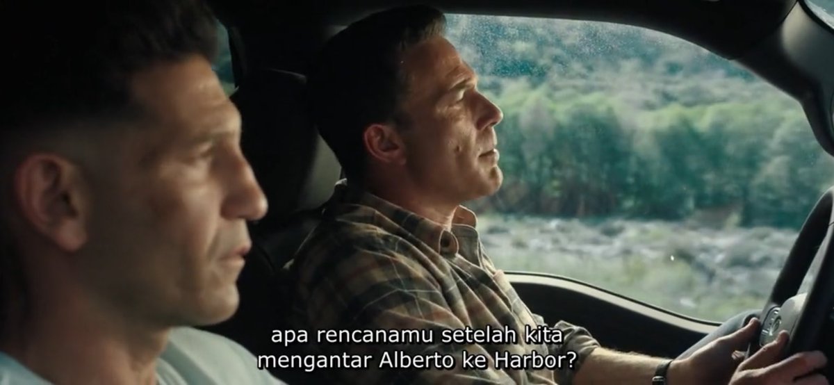 sulettakinnie's tweet photo. i have not slept watching 2 movies starring old man affleck and bernthal committing dozens of crimes https://t.co/els8XnQiQy