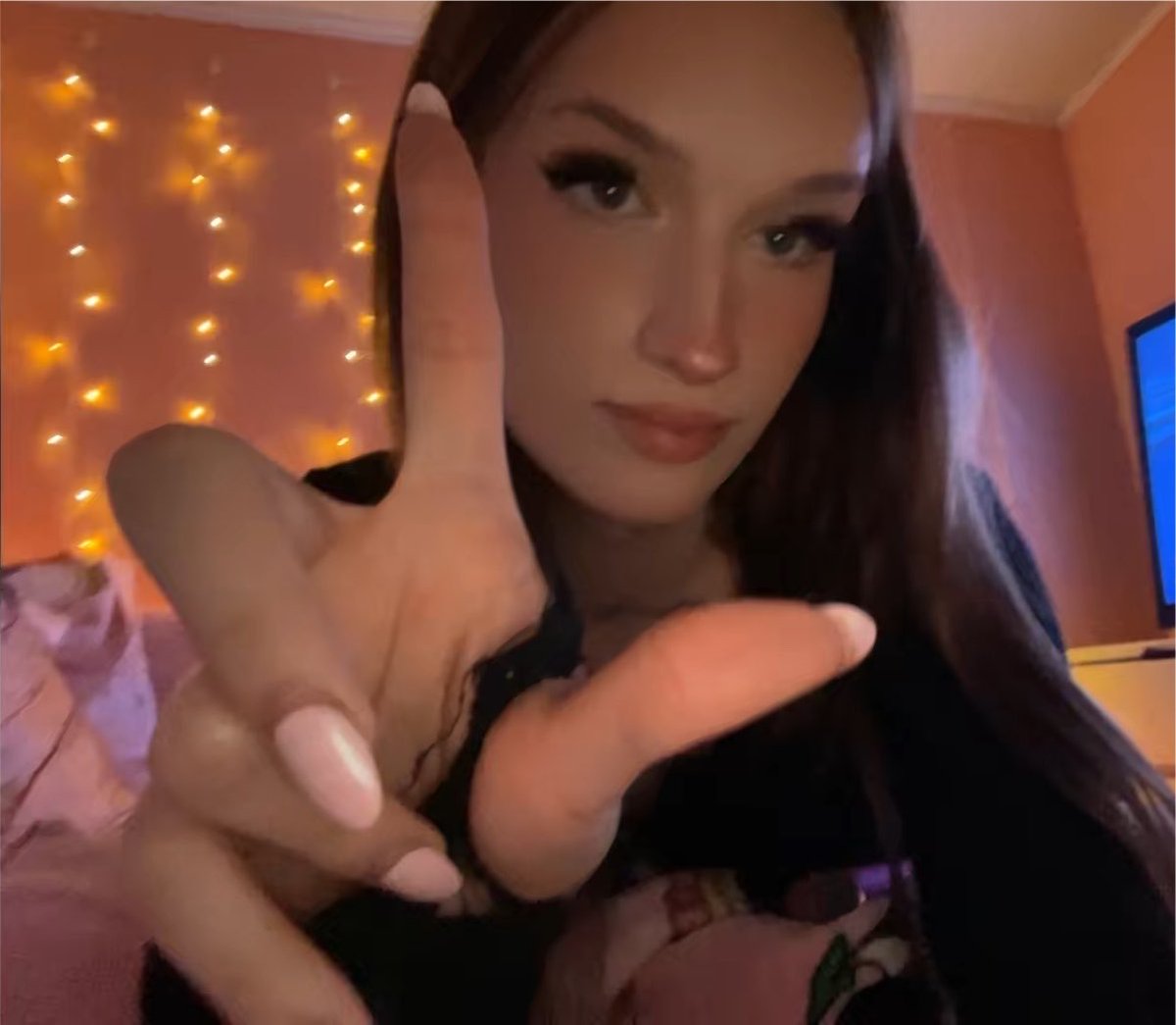 goddesskandyx's tweet photo. goddess wants her nails and toes done tomorrow…yall piggies know what to do if you want the privilege see them 😉

Findom https://t.co/0q62Ut5okn