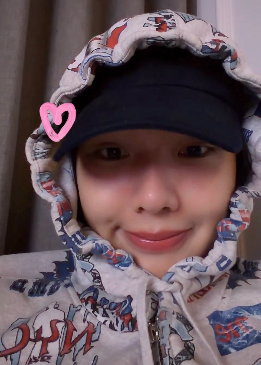 chamintto's tweet photo. บิบิ๋น่าย้ากเหมือนเป็ด꒰ ɞ̴̶̷ ·̮ ɞ̴̶̷ ꒱ แอบกลัวตอนชีเล่ากุ้กกู๋
#nampingster https://t.co/TYLQvBEHrb