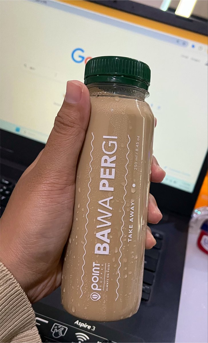 MFHDYT's tweet photo. Espresso Hazelnut dari point coffe = Obat capek versi botol. 😌☕️ https://t.co/fKWNULf1Qj