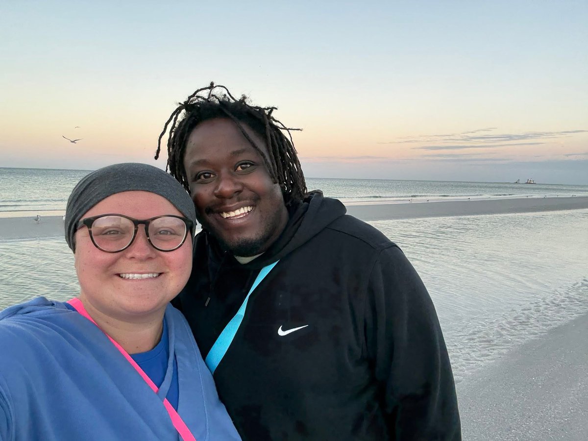 KINGKAT04's tweet photo. My fiancé is battling a crazy disease. She just had a bone marrow transplant recently. She is fighting hard. I can’t stress enough how stressful the situation is #MaceyStrong #FUCKCSNCER https://t.co/o7dQkM3b07