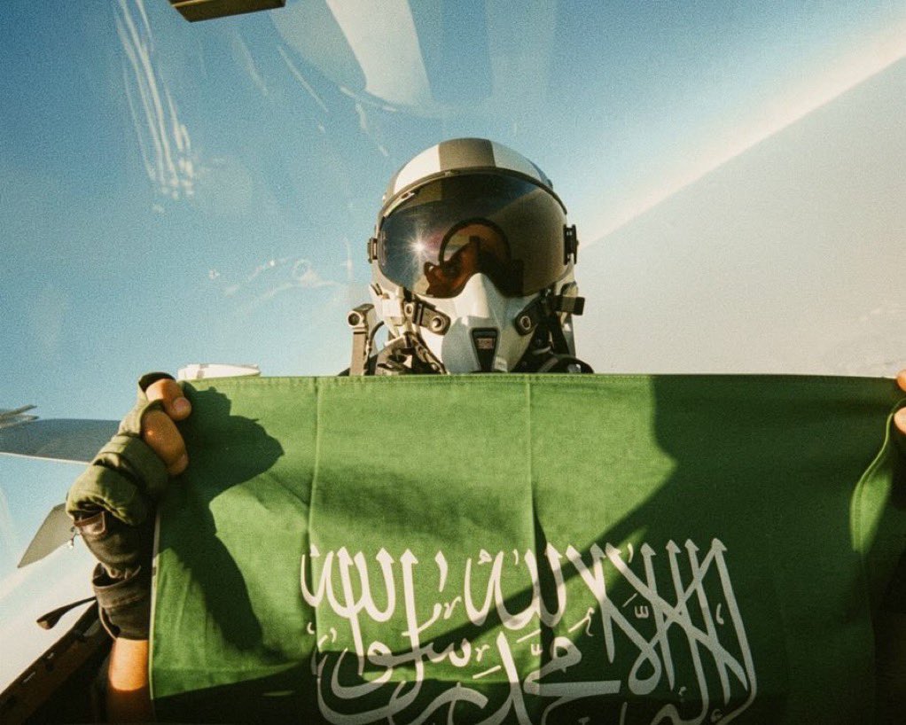 6x7z1_'s tweet photo. ﴿ رَبِّ اجْعَلْ هَٰذَا الْبَلَدَ آمِنًا ﴾ 
اللهم اجعل المملكة العربية السعودية آمنة مطمئنة واحفظها من كل سوء، وأدم عليها الأمن والأمان 💚 https://t.co/WwpAAv3cNc