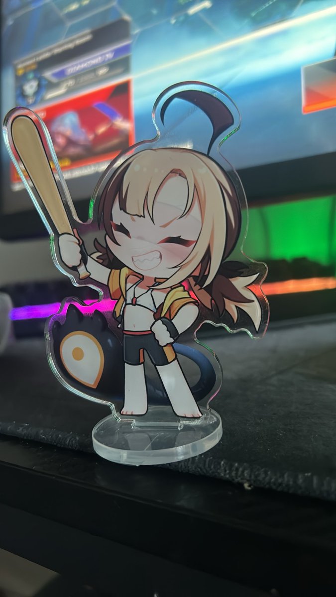 FilledWithHouse's tweet photo. One of my favorite things I got from offkai https://t.co/KrcVu5CQGu