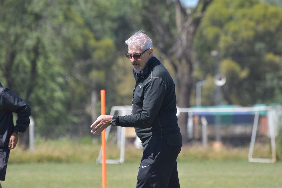 pujolfernando's tweet photo. #GELP Adrián Adrover se suma a la estructura del futbol juvenil de #Gimnasia 🐺

Será Coordinador de la 7ma, 8va y 9na División ⚽️🔜 https://t.co/jr6DBfPRpM