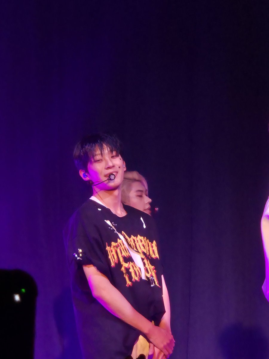 cherrywooony's tweet photo. i miss u, please come back ｡ﾟ(ﾟ´Д｀ﾟ)ﾟ｡ 
@NTX_OFFICIAL_  !!!! 🇨🇱🇨🇱🇨🇱 https://t.co/CjeEUj46lL