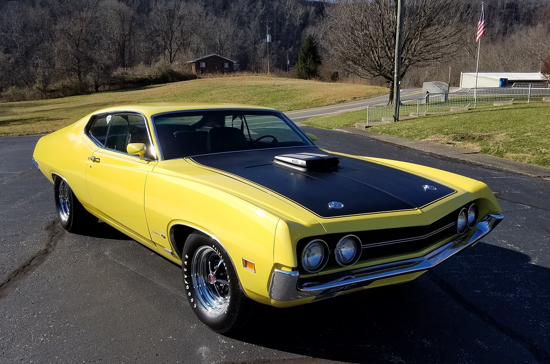 Joe5o's tweet photo. 70 J code 4spd Drag Pack Cobra I restored a few years back. https://t.co/29btD6SUua