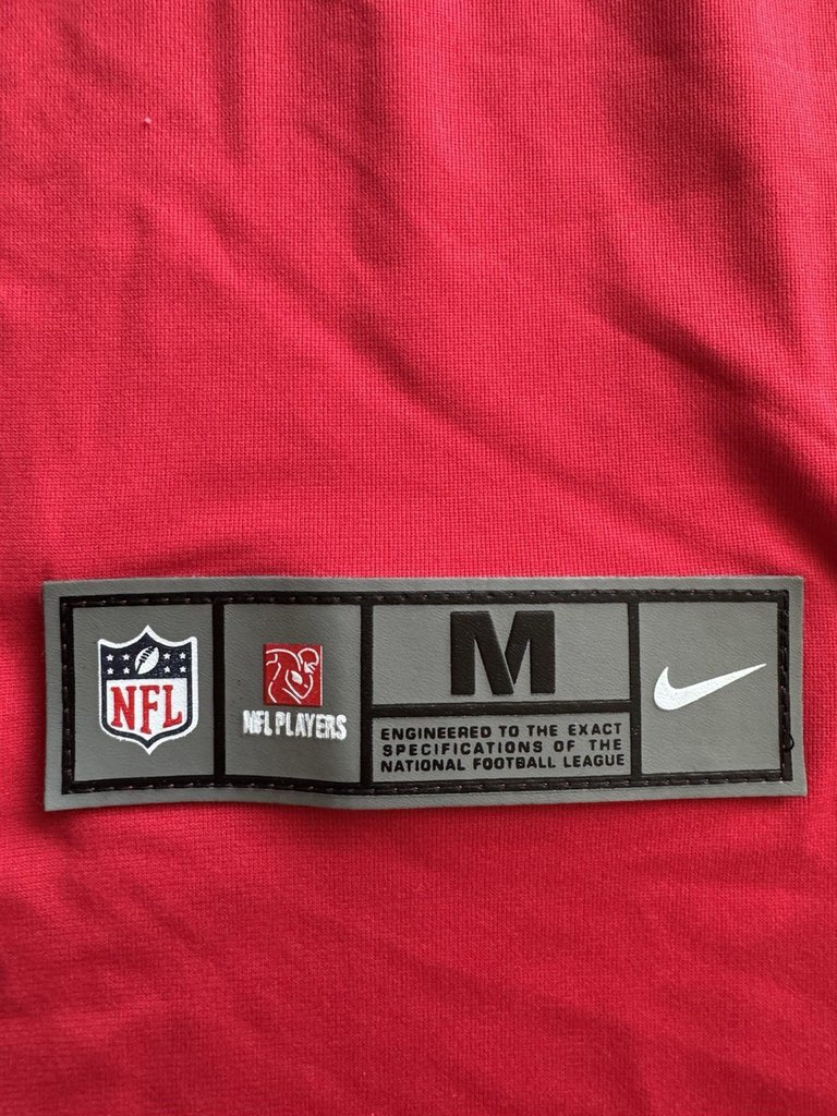OrionFut's tweet photo. links de camisas da NFL naquela qualidade que vcs gostam, TEMOS! 👊🏼

🔗 Dallas Cowboys personalizada (Dark Prescott - 4): https://t.co/NpZUiV2M0w
🔗 Kansas City Chiefs personalizada (Patrick Mahomes - 15): https://t.co/xwBEZknVVj
🔗 Baltimore Ravens personalizada Lamar Jackson - 8): https://t.co/KeFlxXFWVC
🔗 New England Patriots personalizada (Tom Brady - 12): https://t.co/A75ZYYmIwQ

🇹🇭👀