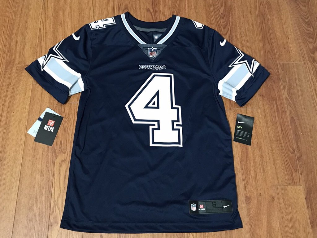 OrionFut's tweet photo. links de camisas da NFL naquela qualidade que vcs gostam, TEMOS! 👊🏼

🔗 Dallas Cowboys personalizada (Dark Prescott - 4): https://t.co/NpZUiV2M0w
🔗 Kansas City Chiefs personalizada (Patrick Mahomes - 15): https://t.co/xwBEZknVVj
🔗 Baltimore Ravens personalizada Lamar Jackson - 8): https://t.co/KeFlxXFWVC
🔗 New England Patriots personalizada (Tom Brady - 12): https://t.co/A75ZYYmIwQ

🇹🇭👀