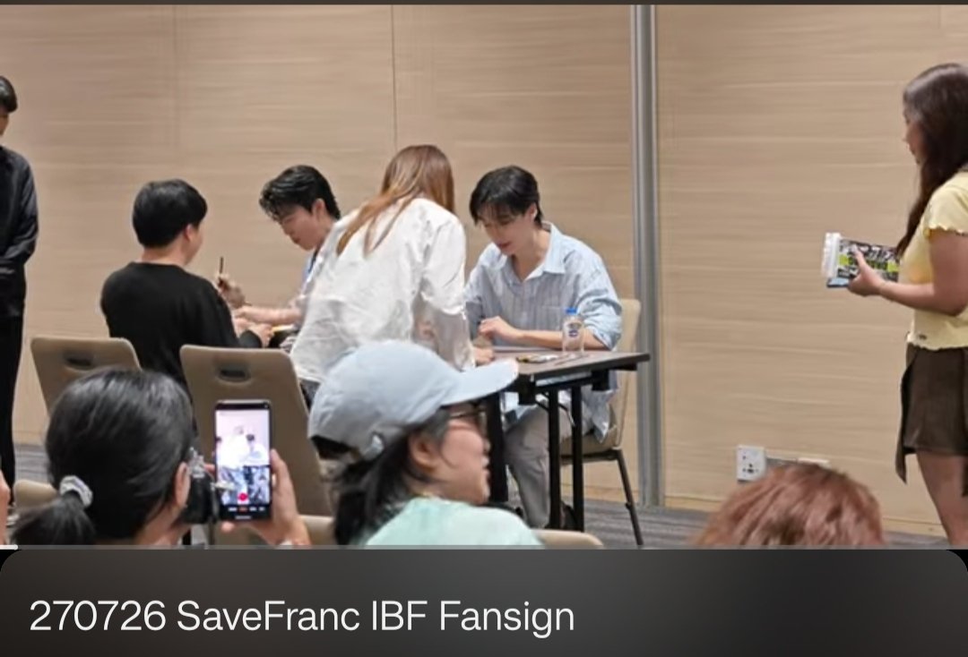 jelspov's tweet photo. [270726] SaveFranc Fansign

SAVEFRANC AT IBF2026
#งานมหกรรมนิยายนานาชาติ2026xSaveFranc
#savesaisawat #francnrp

https://t.co/b3VONPhlVY

i've uploaded the full video i have on yt!

for those who were part of the fansign, please feel free to crop your parts~

tried my best even though the angle night not be that good. also sorry it's quite shaky and unstable at some parts, had to shift around a few times 😅

the video should be available in 2k/4k quality. feel free to message me if you have any trouble with it ☺️ 

hope everyone enjoys the video! 

thank you, savefranc for the wonderful time 🤍