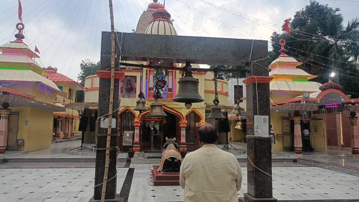 CDOKNJ's tweet photo. दिनांक 28 जुलाई 2026 को श्रावण मास में श्रद्धालुओं द्वारा शिव मंदिरों में पूजा किये जाने हेतु मंदिरों में की गई व्यवस्थाओं का निरीक्षण किया गया।
@UpRuralDev 
@dm_kannauj 
@KannaujDio https://t.co/J3ixZlWIOf