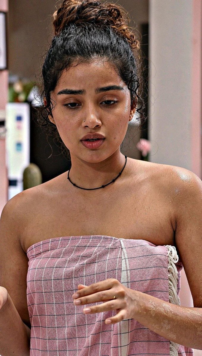 Heroines_Ultra's tweet photo. Anupama Parameswaran
https://t.co/F8eRmF9EC7 https://t.co/cJGa8cy71b