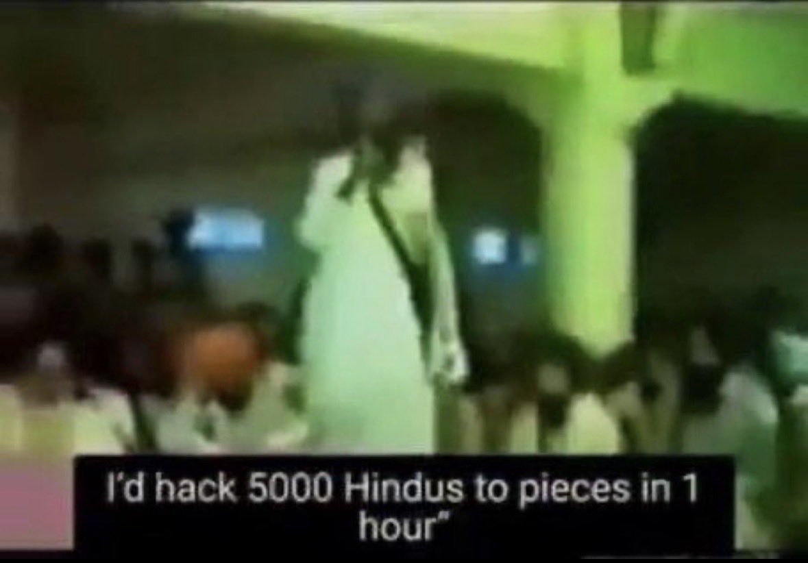 AmarJit_IFS's tweet photo. While one threatened to k1ll 50K Hs the other chose to say so it for 5K Hs. This happened more than 40 yrs ago. But what they said then still haunt due to the fact that both individuals are today revered as our Yoddha and Mahan Shaheed Sant respectively. This is what I find dangerous, insane and obnoxious. Why don’t we as a community ask ourselves how can 2% live in peace by mocking, abusing and threatening 80% every day that too without any provocation from the majority? I for one without a second thought refuse to accept terrorists as my role model in any form. 
JaiHind🇮🇳