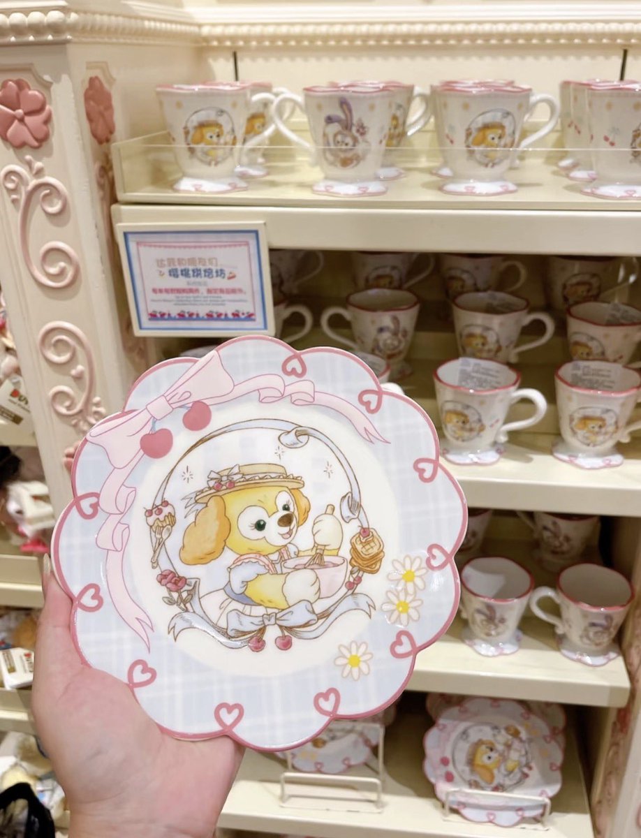 stellalou27's tweet photo. #上海ディズニー 🆕新商品 https://t.co/B5EYLwzT3m