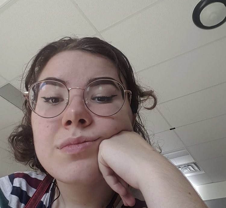 rosaliegooning's tweet photo. 6 yrs ago I started spreading my 23 yr old irl Chloe on a cum tribute site.

A couple years later she found out and has been traumatized ever since. Realizing she’s drained hundreds of strangers.

Let’s talk disgusting about her. Save her pics, make her your pfp #wankchat #horny https://t.co/KhC1oTc3IV