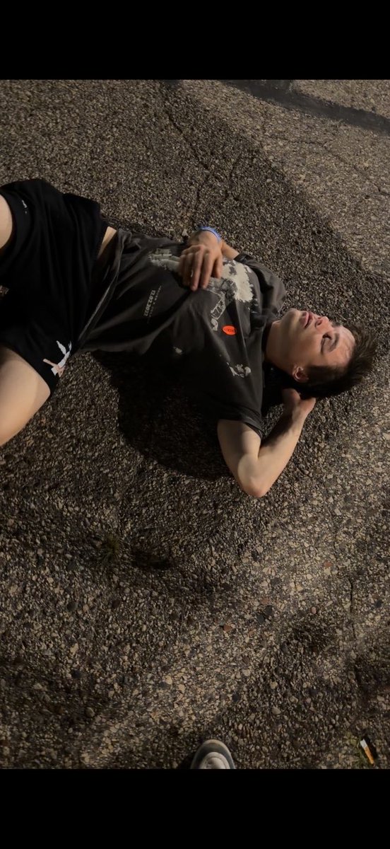 9to5Cope's tweet photo. POV: $SOFI investors after earnings tomorrow https://t.co/ewWO0CvOj4