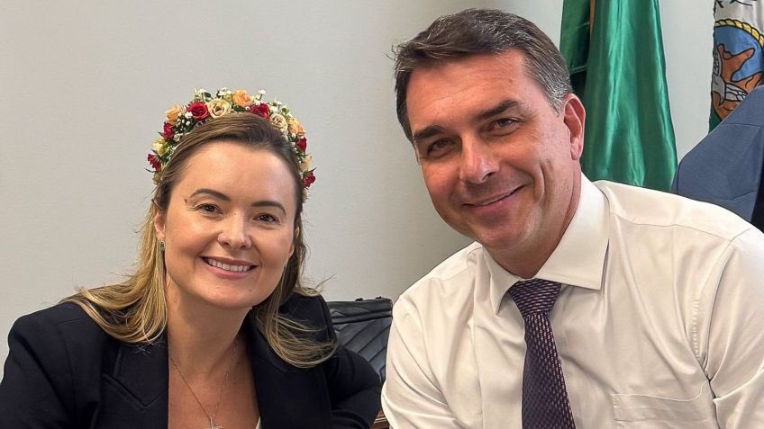ACatracaBR's tweet photo. Eu amo a Julia Zanatta, com todo o respeito ao marido dela.

Não só o Flávio mas o Brasil precisa de um Vice de caráter e confiável para essa missão que parecia impossível há 1 década atrás e hoje estamos nos melhores momentos! https://t.co/corW69iTTg