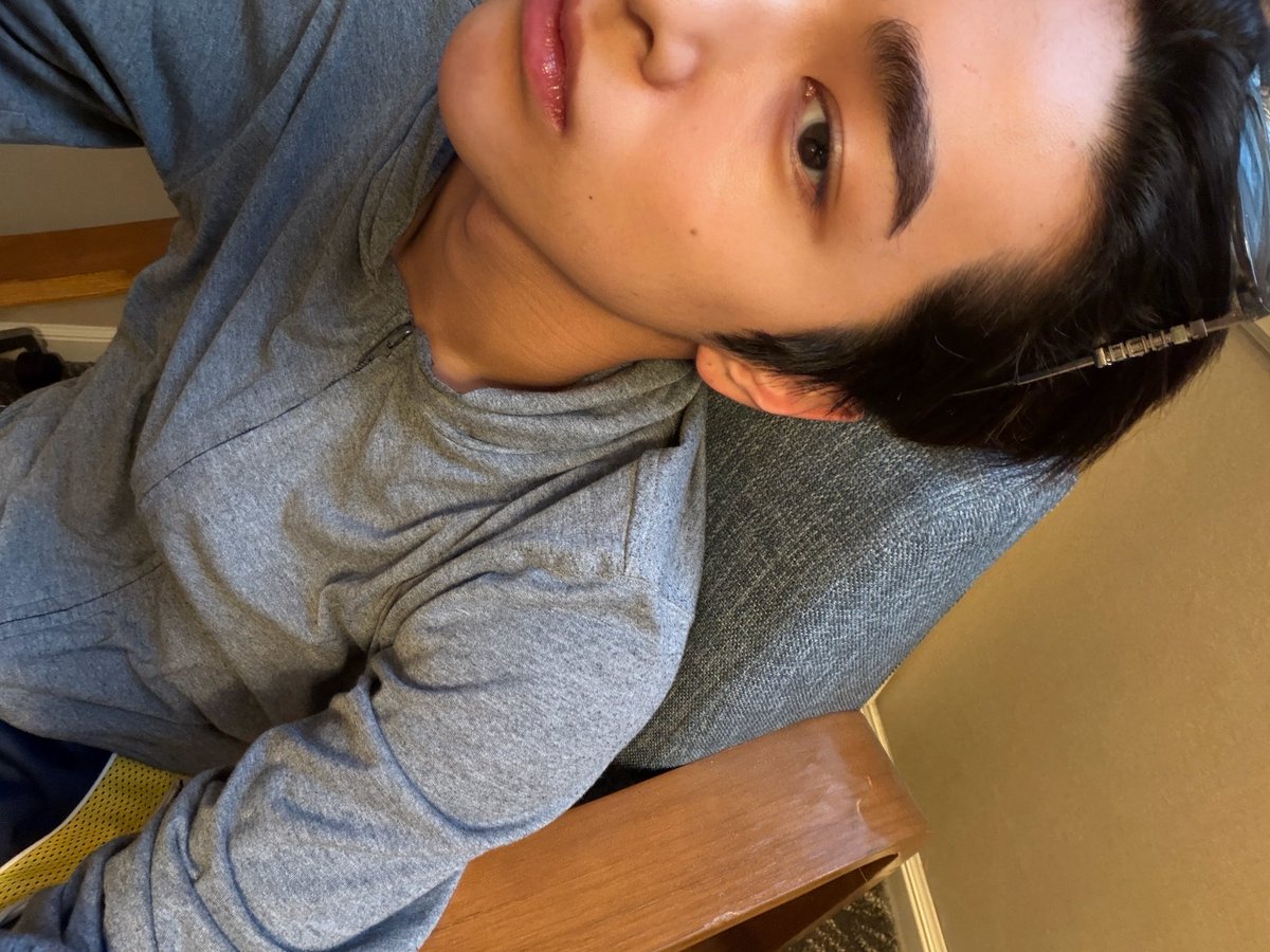 keonsheen's tweet photo. I’m hungry SANA MAG LUNCH BREAK NA https://t.co/xfIMbCOpTj
