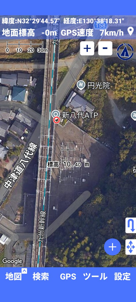 k01a1pompon's tweet photo. さくら766停車箇所
新八代ATP(変圧ポスト)
場所は八代駅の北東の山際、妙見トンネルの北側坑口付近
この辺の揺れが特に激しいように見える
北東から南西方向に
➌は日奈久断層帯の図
@yukkumachannel https://t.co/vkFIaXoe0u