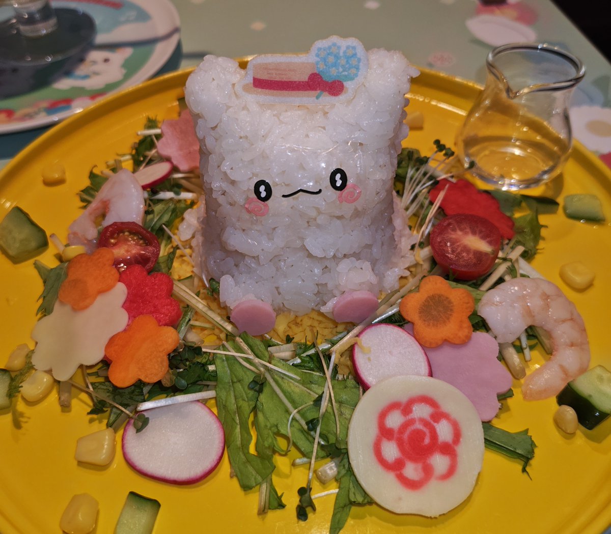 tomopayu's tweet photo. はなまるごほうびカフェにきたよ https://t.co/KK8vnPF1B6