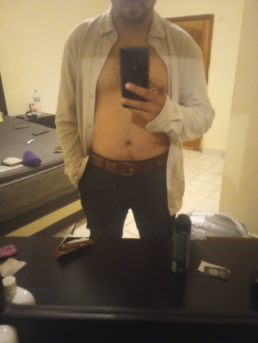 Carls Jr tweet media