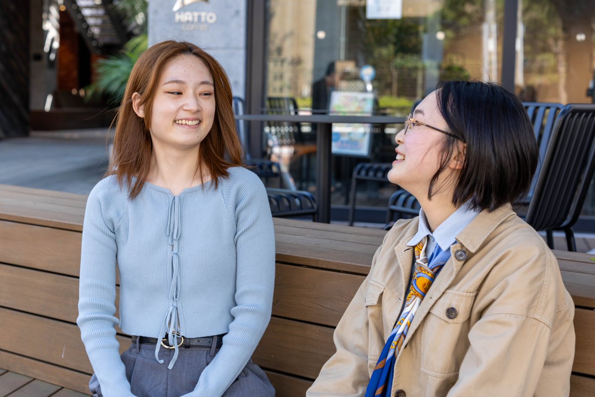 GoHighscool's tweet photo. #ID学園高等学校　#通信制高校　#インターン
＼ インターン紹介 ／
 
 👧塩澤あいりさん
 🏫ID学園高等学校 　卒業生

「通信制高校から大学に進学！先生になる夢に向かって頑張っています！」

高校1年生の夏休みに心身のバランスを崩し、通信制高校へ転入した塩澤さん。
「大学に進学できるのかな？」「体調に波があっても通えるのかな？」
たくさんの不安を抱えながらのスタートでしたが、親身に寄り添ってくれる先生との出会いをきっかけに、「高校の先生になりたい」という夢を見つけました。
無事に大学へ進学し、今では一人暮らしをしながら夢に向かって勉強中です！

 ▼塩澤さんの体験談はツリーをチェック✅