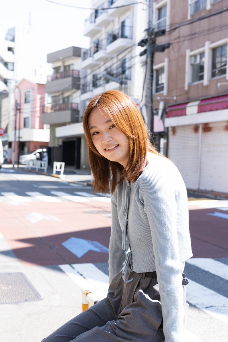 GoHighscool's tweet photo. #ID学園高等学校　#通信制高校　#インターン
＼ インターン紹介 ／
 
 👧塩澤あいりさん
 🏫ID学園高等学校 　卒業生

「通信制高校から大学に進学！先生になる夢に向かって頑張っています！」

高校1年生の夏休みに心身のバランスを崩し、通信制高校へ転入した塩澤さん。
「大学に進学できるのかな？」「体調に波があっても通えるのかな？」
たくさんの不安を抱えながらのスタートでしたが、親身に寄り添ってくれる先生との出会いをきっかけに、「高校の先生になりたい」という夢を見つけました。
無事に大学へ進学し、今では一人暮らしをしながら夢に向かって勉強中です！

 ▼塩澤さんの体験談はツリーをチェック✅
