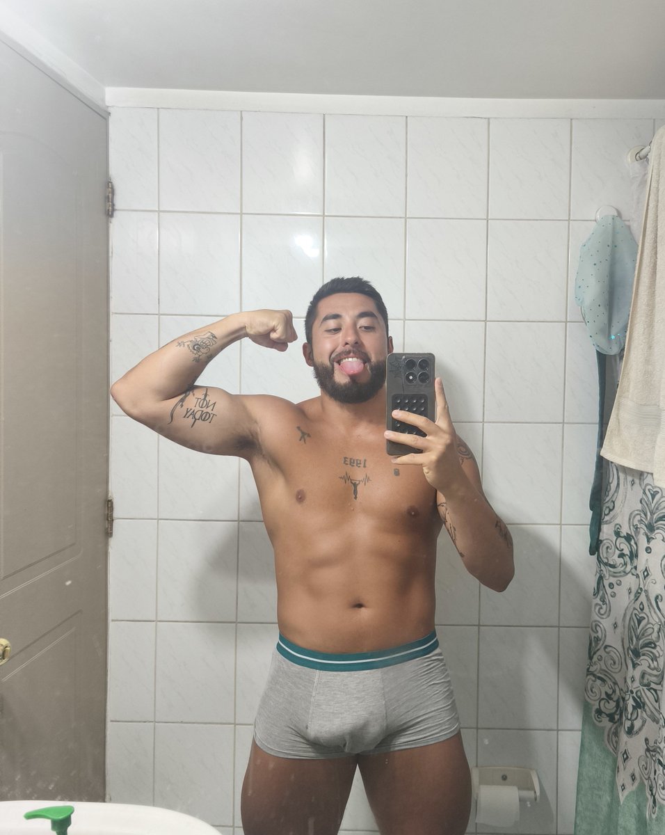 DotXl93's tweet photo. Un poco de locura y buena vibra para cerrar la noche 😜💪
¿Quién más anda despierto rompiendo la rutina a esta hora? Los leo 👇👀 https://t.co/ra6N2pbEZK