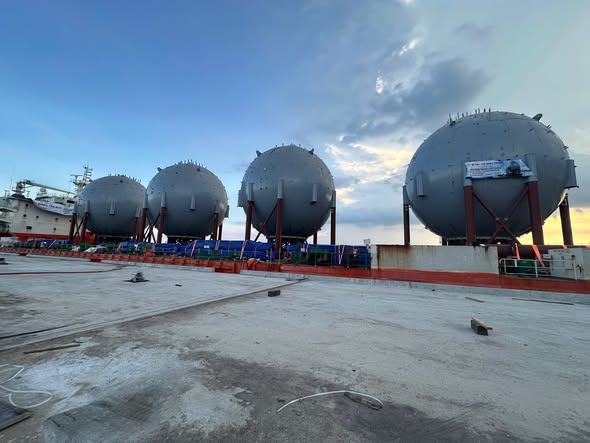 NdtQis's tweet photo. DONG NAI BRANCH - QIS NDT DIVISION PROVIDES NDT SERVICES FOR A PRESSURE VESSEL FABRICATION PROJECT AT NHON TRACH PLANT
-------------------------------------------
#QISGlobal #NDT https://t.co/Ykf1ZdLJGy