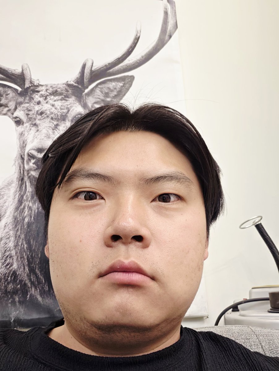PUA_jin's tweet photo. 어느덧 다이어트 한달반째
11kg감량성공!
힘내겠습니당 https://t.co/7hHsYpElca