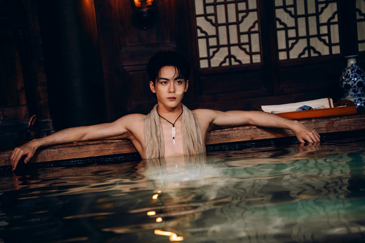 ZengShunXi_TH's tweet photo. 🧡 29.07.26 | #เจิงซุ่นซี สตูดิโอเวยป๋อ : 曾舜晞Joseph工作室

#เก้าสกุล เจิงเวยหาง (เจิงซุ่นซี) รับบท อู๋เหล่าโกว

(1/6)

เปิดอกเผชิญหน้า ต่างคนต่างมีแผนในใจ
ก้าวเข้าสู่กระดานกล ต่างฝ่ายต่างยังไม่แพ้ชนะ

#九门 #曾舜晞 #ZengShunxi https://t.co/A6WPLLAKpR