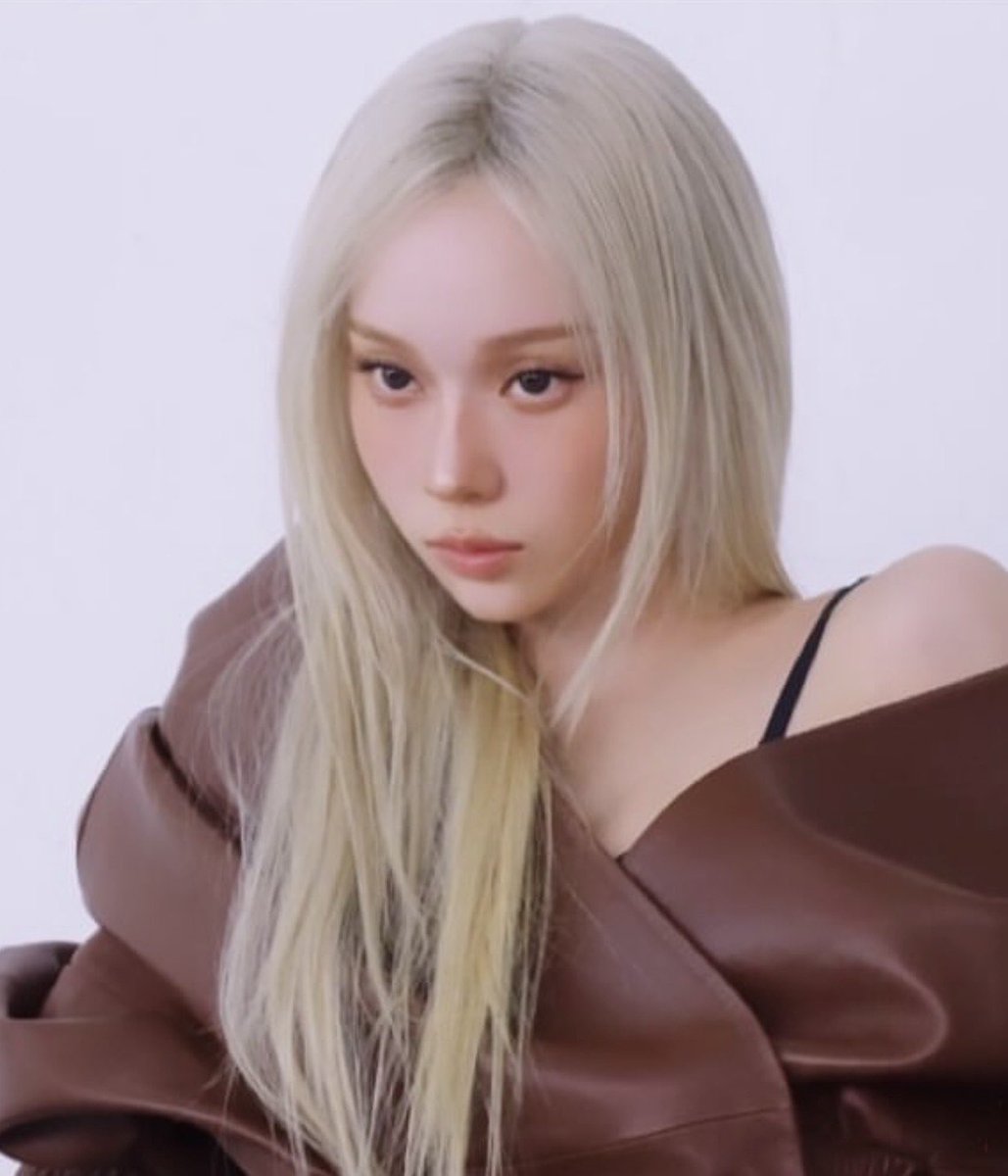 shykittyhao's tweet photo. holy shit…… https://t.co/6Ey6oWLmPv