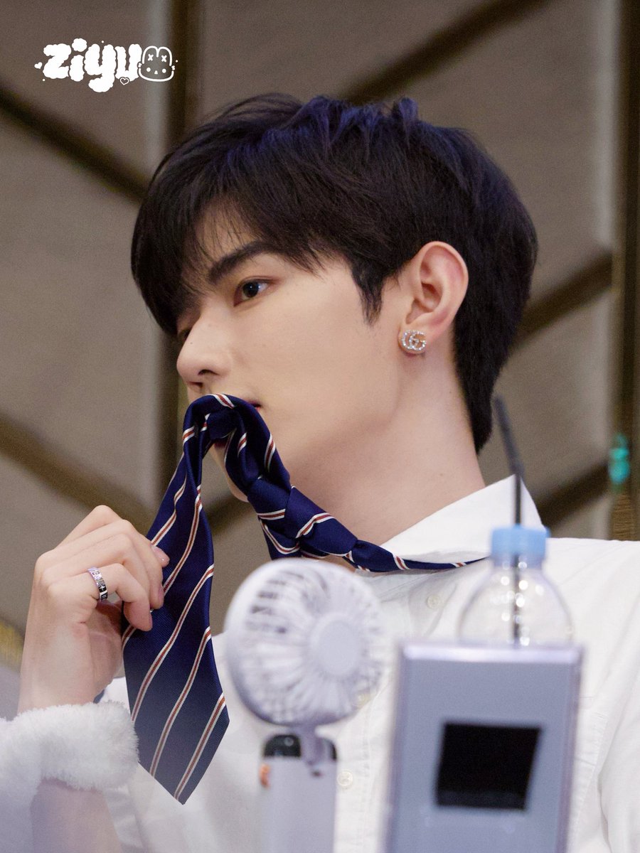 ziijyuu_'s tweet photo. 260727

👔

#장하오 #ZHANGHAO
#And2ble #앤더블 https://t.co/NQSwUEVbyJ