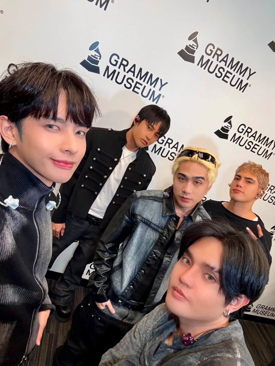 jorgesnic's tweet photo. Congratulations, SB19!

SB19 GRAMMY MUSEUM LA
@SB19Official #SB19
#SB19GRAMMYGlobalSpinLive https://t.co/KKzqKAT3nM