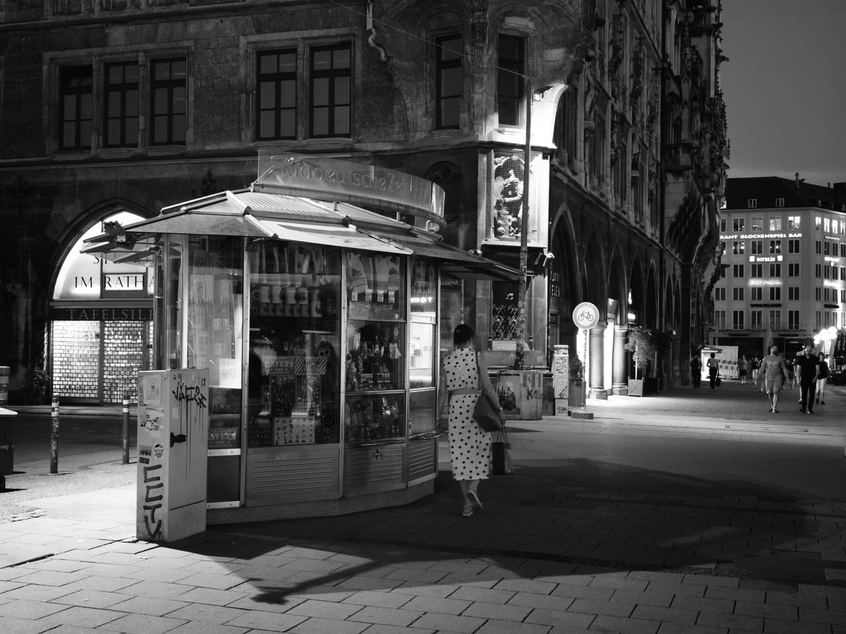 Alpertcr7's tweet photo. Spent some time in #Munich.
Shot on #Leitzphone #Xiaomi.
#streetphotography https://t.co/j6OpBIhOOG
